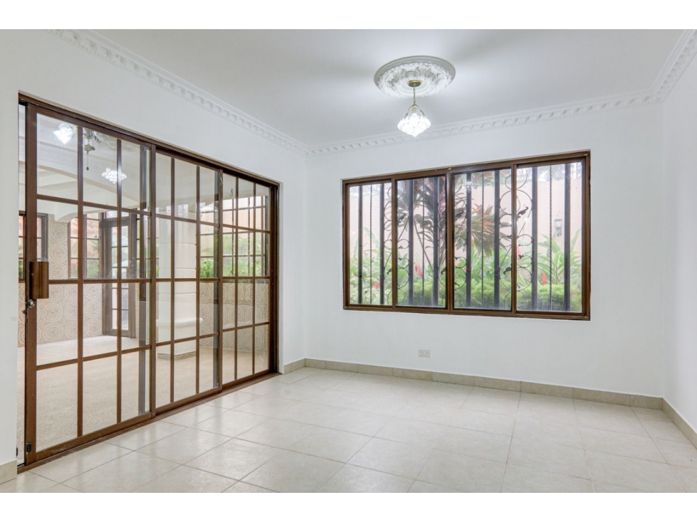 VENTA Y ALQUILER CASA CON LINEA BLANCA EN RESIDENCIAL CV - 3