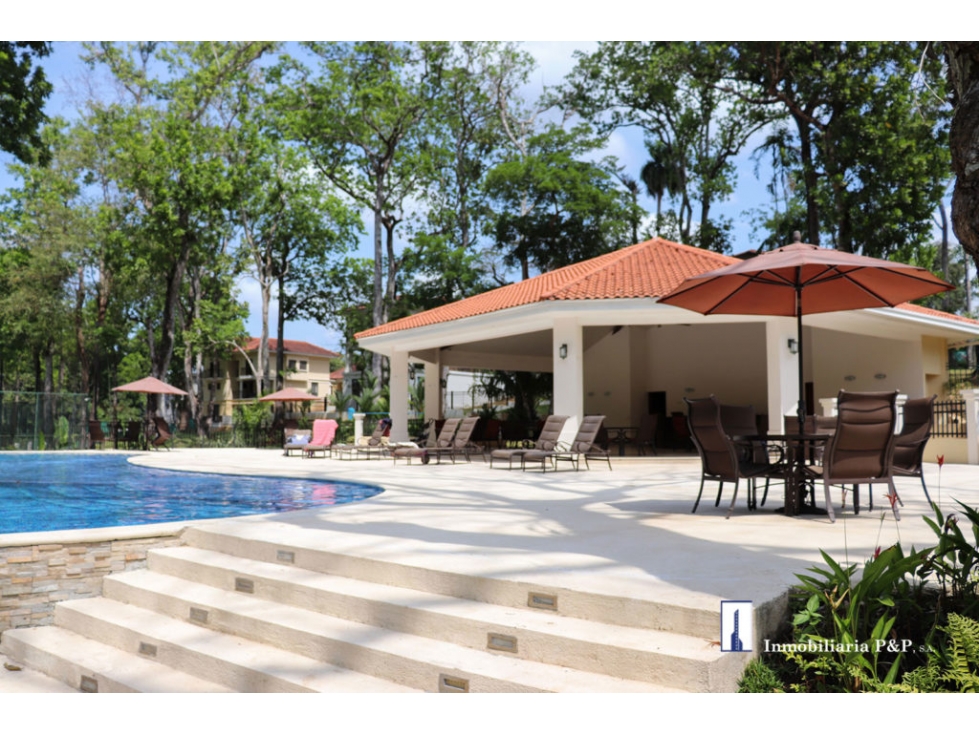 VENTA CASA CLAYTON SENDEROS CAMINO DE CRUCES MLD