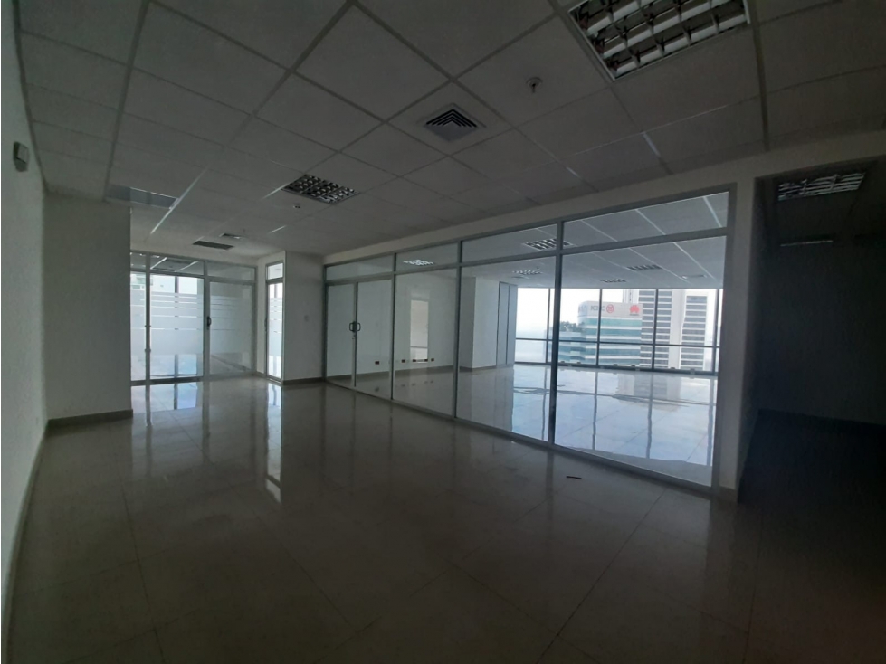 ALQUILER OFICINA COSTA DEL ESTE 490M2 MANTENIMIENTO INCLUIDO — foto 6
