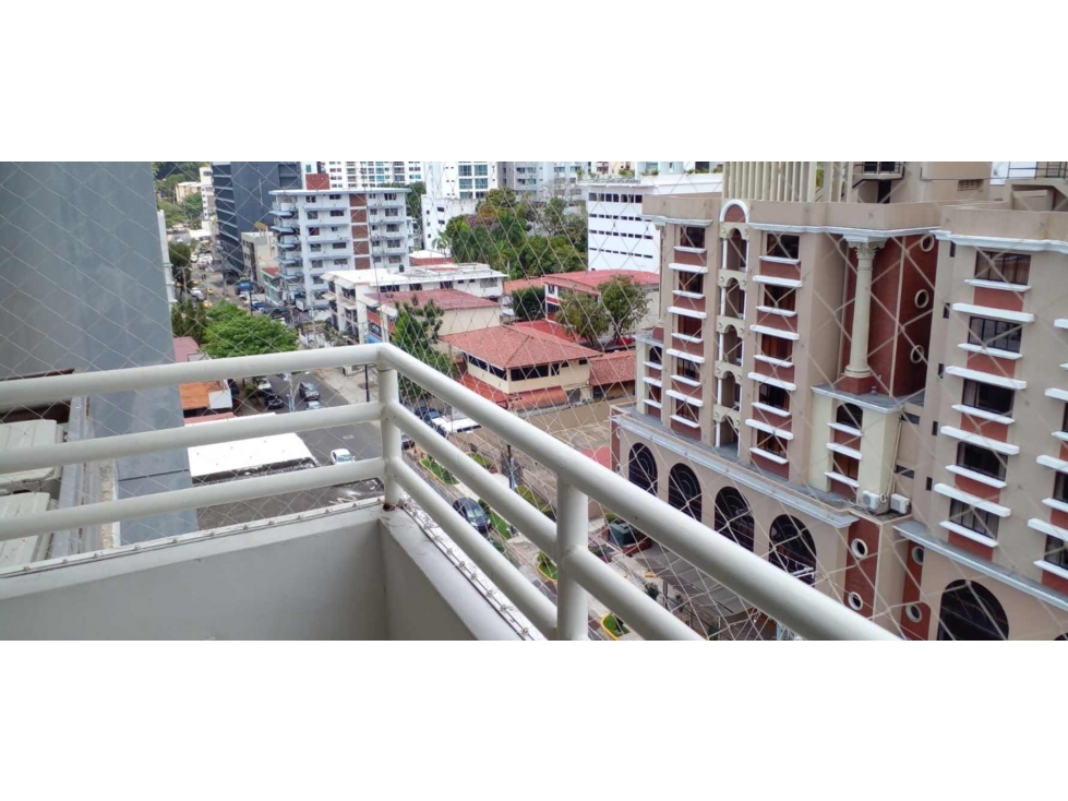 VENDO APARTAMENTO AMOBLADO EN EL CANGREJO PH MARQUIS TOWER — foto 5