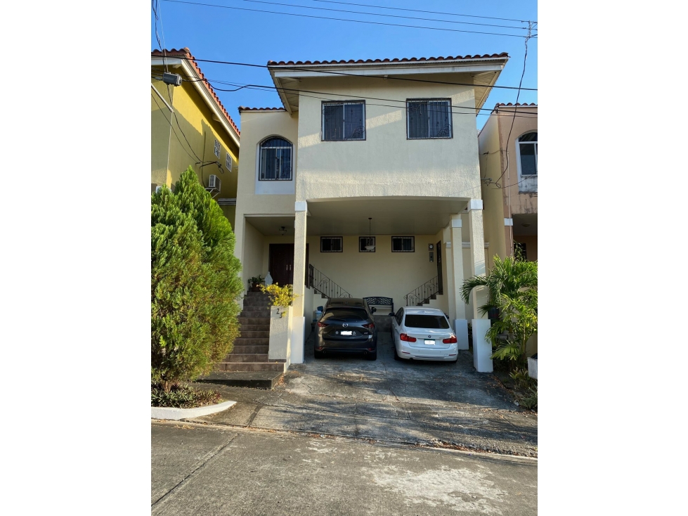 VENTA CASA EN RESIDENCIAL EL DORAL ALTOS DEL BOSQUE KAF