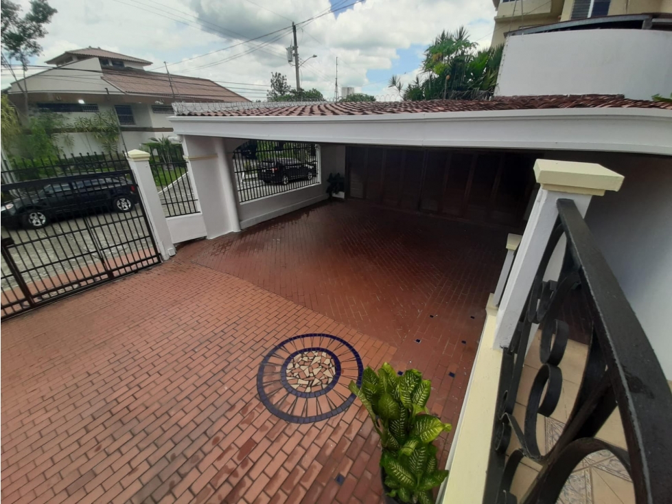 CASA A LA VENTA EN BETHANIA 563M2 - 5