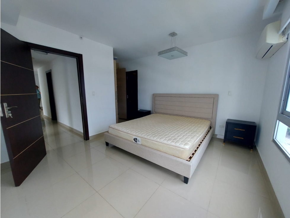 APARTAMENTO AMOBLADO EN COSTA DEL ESTE PH TOP TOWERS 3 RECAMARAS — foto 2