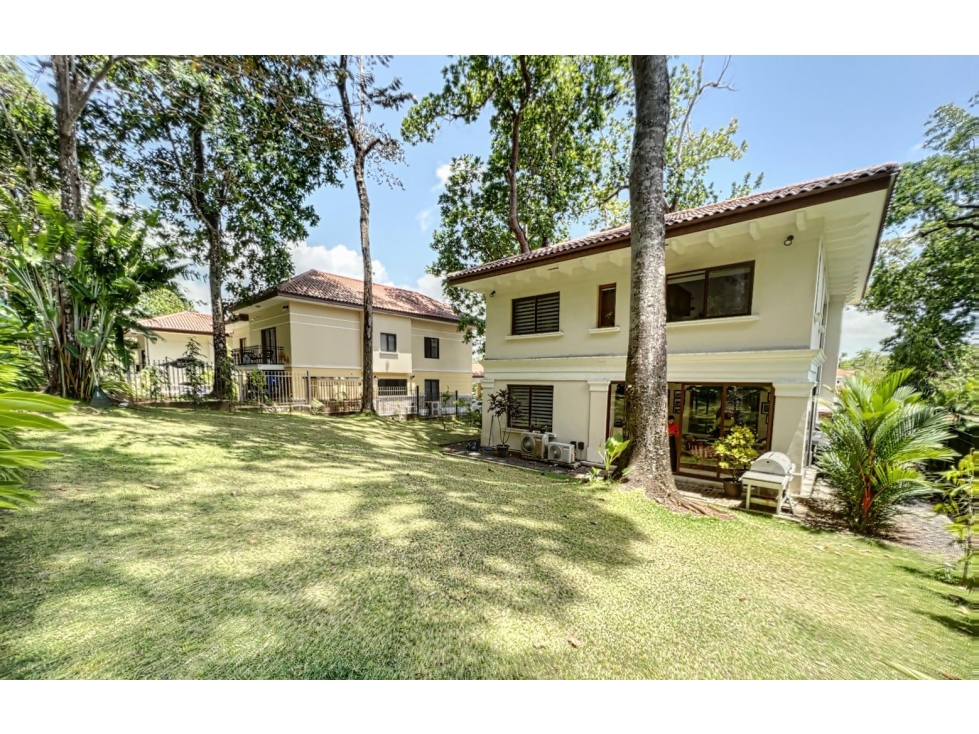 CASA CLAYTON SENDEROS CAMINO DE CRUCES CV - 2