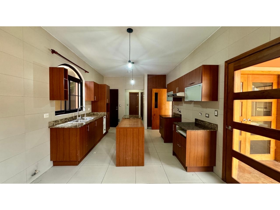 ALQUILER CASA COSTA SUR 4 RECAMARAS PH EL DORAL NRR — foto 5