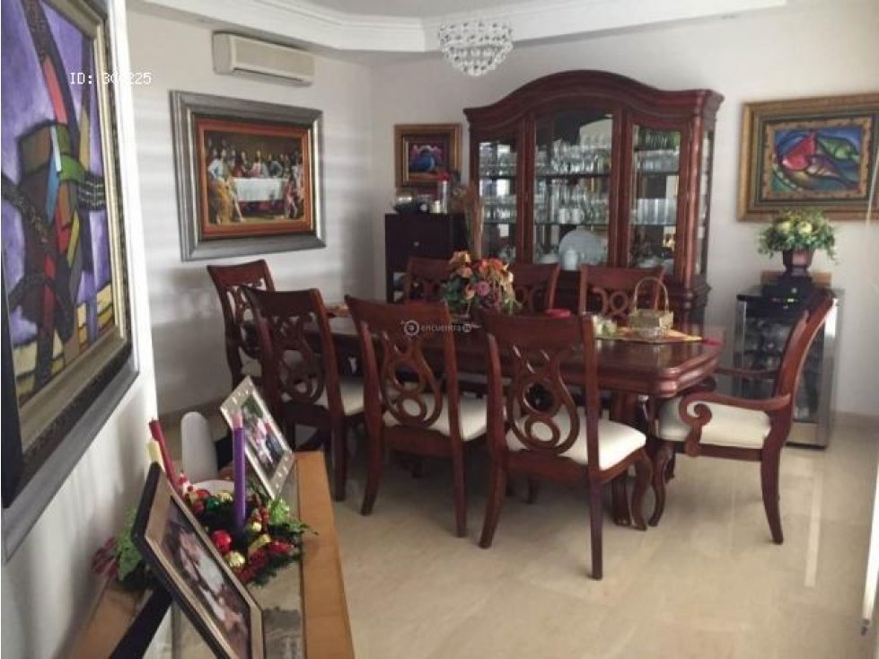 VENDO CASA 3RE,3.5, 3ESTAC - 3