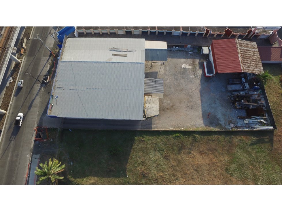 BODEGA CON OFICINAS AV TRANSISTMICA - 5