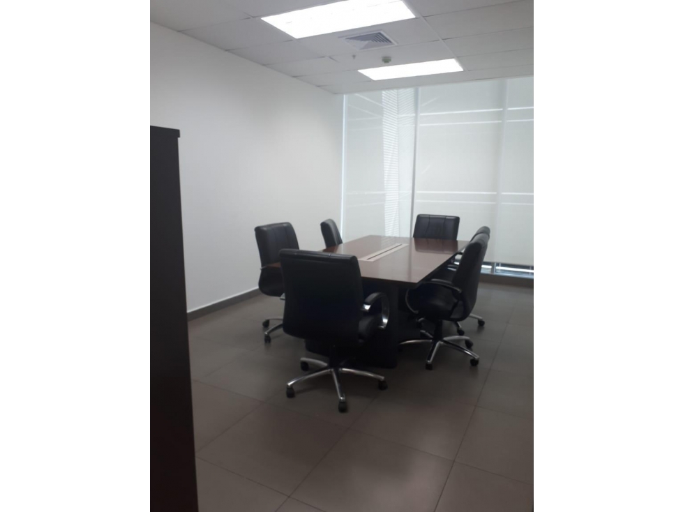 OFICINA 190 M² EQUIPADA EN CALLE 50, EDIF. OFFICE ONE (TORRE BANISI) — foto 5