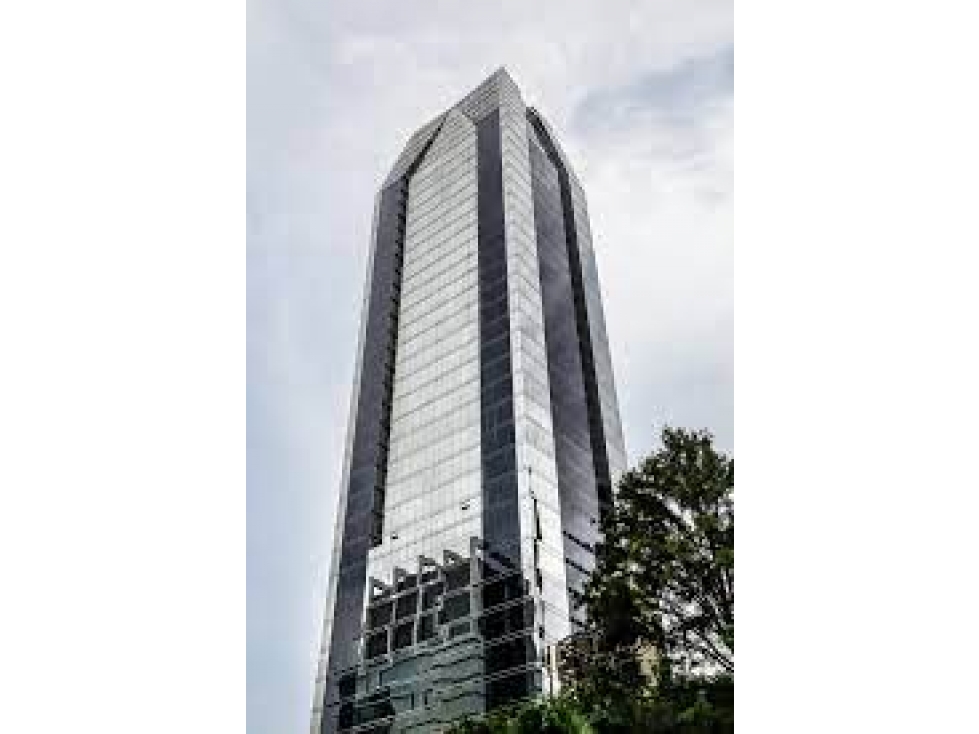 LOCAL DE 523M2 EN VENTA EN OBARRIO