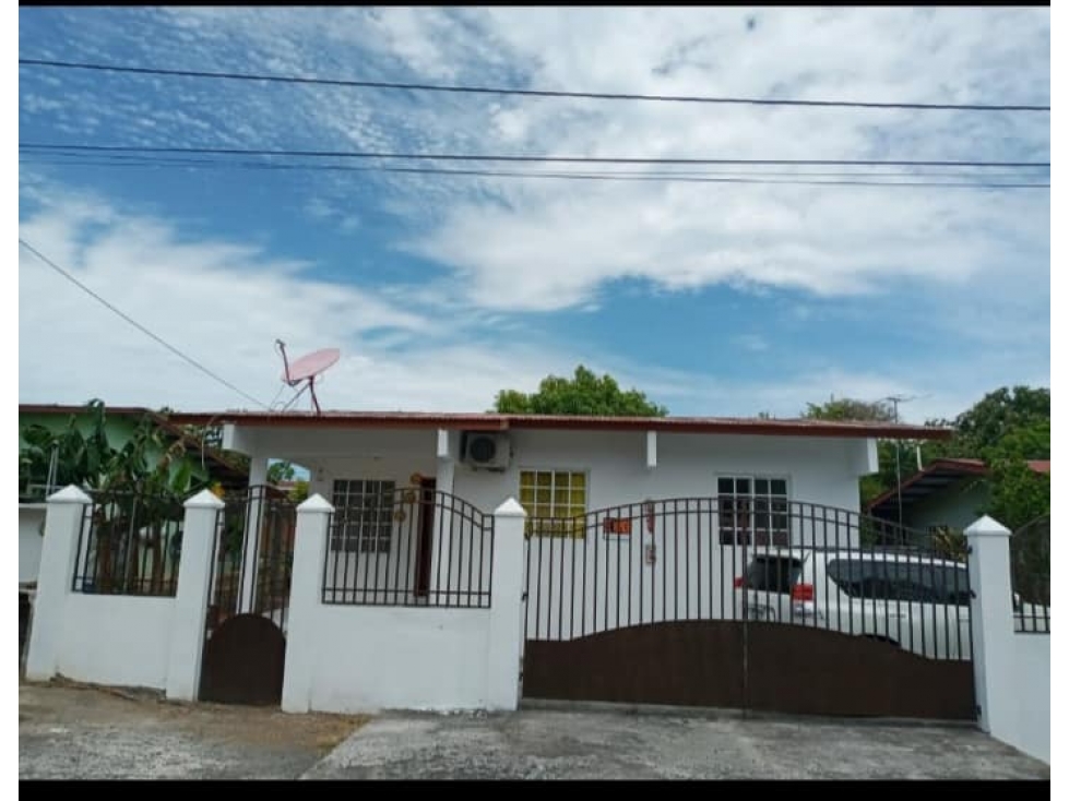 SE ALQUILA CASA EN SANTIAGO RESIDENCIAL GENESIS - 1