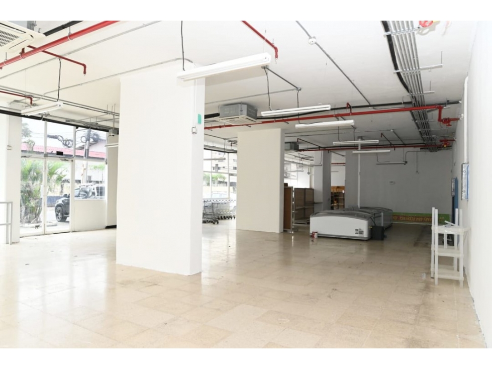 ALQUILER LOCAL COMERCIAL CALIDONIA PLANTA BAJA 322M2 - 1