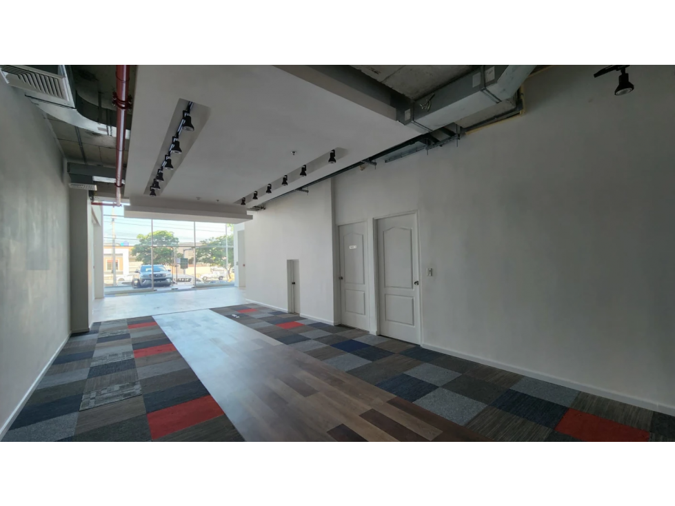 Local listo para ocupar en Dorado City Center - El Dorado — foto 2