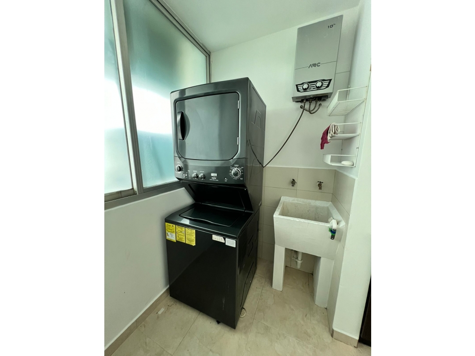 APARTAMENTO AMOBLADO EN SAN FRANCISCO VIA PORRAS 2 RECAMARAS — foto 3
