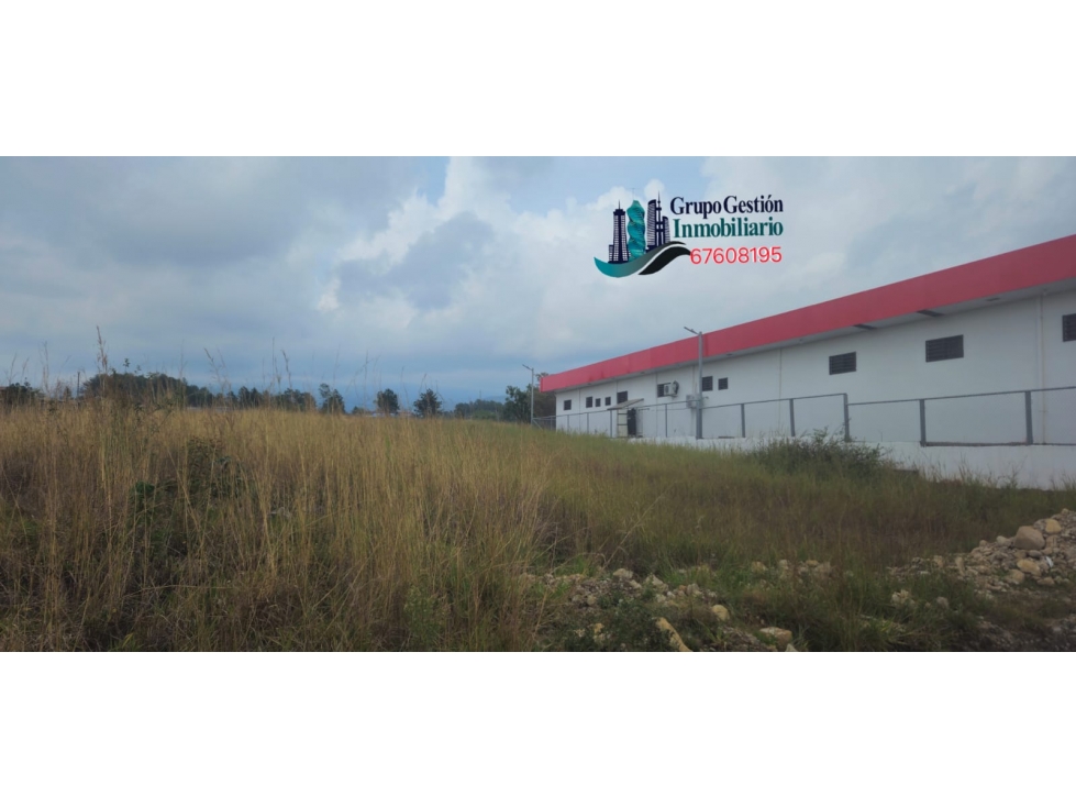 VENDO LOTE EN ALTO BQOUETE 2000 AREA COMERCIAL - 3