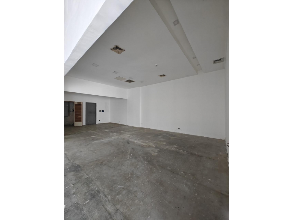 ALQUILER LOCAL EN PLANTA BAJA PLAZA 76 SAN FRANCISCO 196 M2 KAF — foto 4