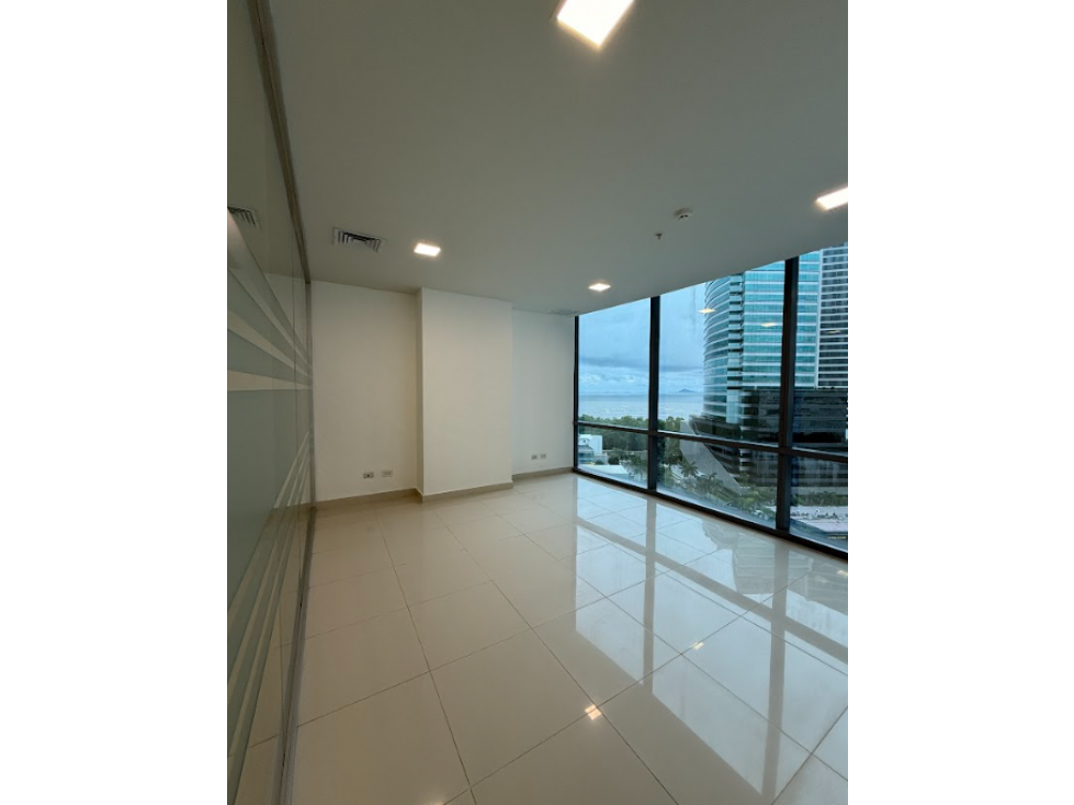 ALQUILER OFICINA TORRE FINANCIAL PARK COSTA DEL ESTE MLD — foto 5