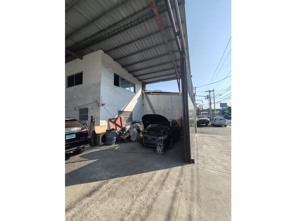 VENTA GALERA 640M2 PARQUE LEFEVRE SANTA ELENA MLD - 4