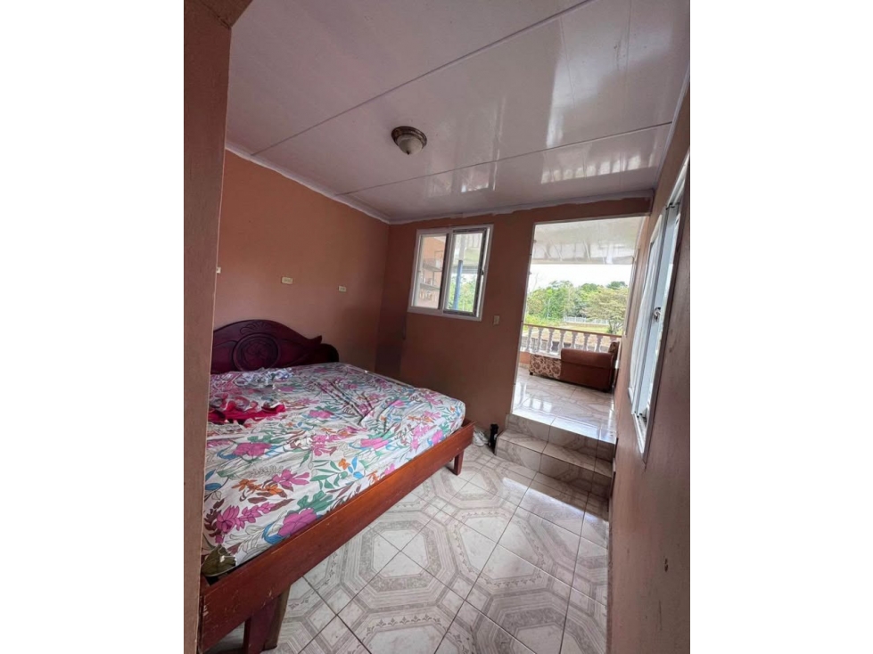 VENDO CASA DOS PISOS EN POTRERILLOS ARRIBA — foto 3