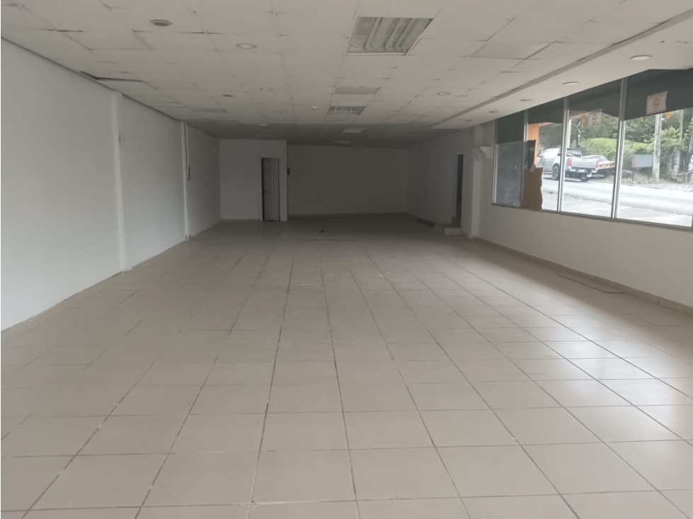 ALQUILER DE LOCAL COMERCIAL EN BUGABA, 2,500.00 MENSUAL, - 3