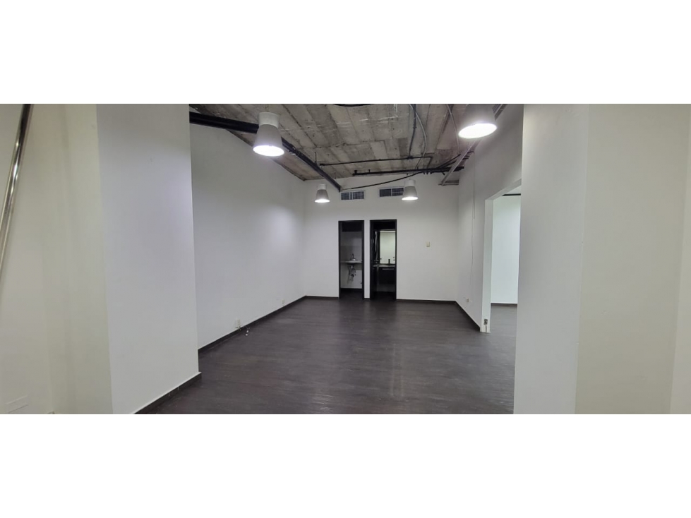 VENTA OFICINA AL LADO DEL CC EL DORADO 72M2 - 3