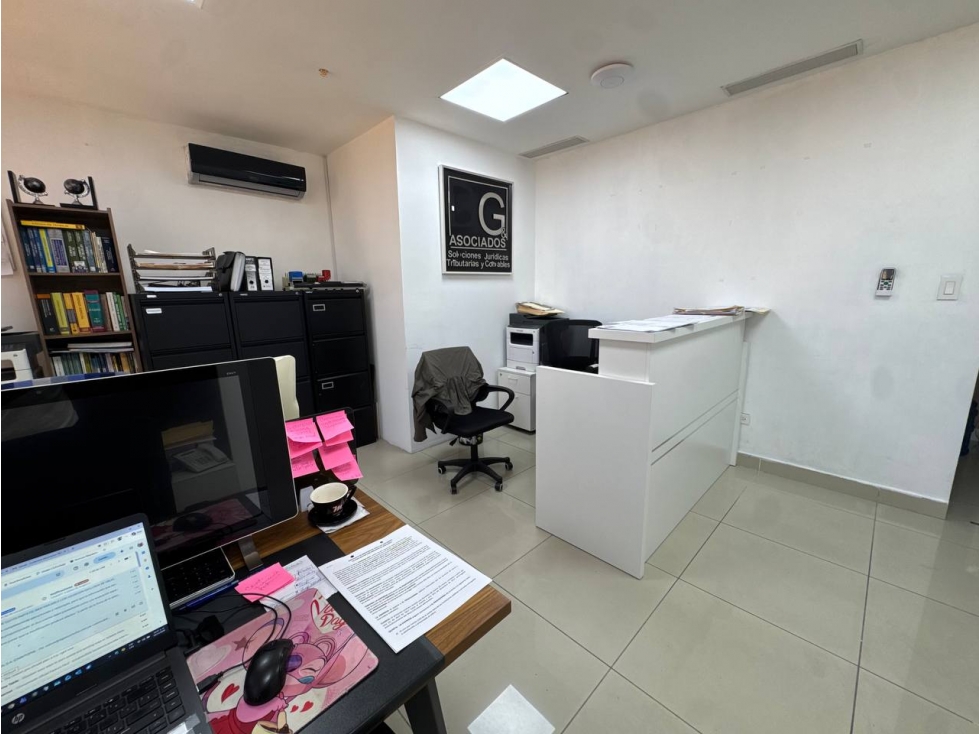 ALQUILER OFICINA AMOBLADA TORRE FSC 15M2 MC - 2