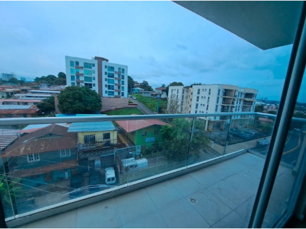 VENTA DE EDIFICIO AVENIDA LA PULIDA CON RIO ABAJO - 5