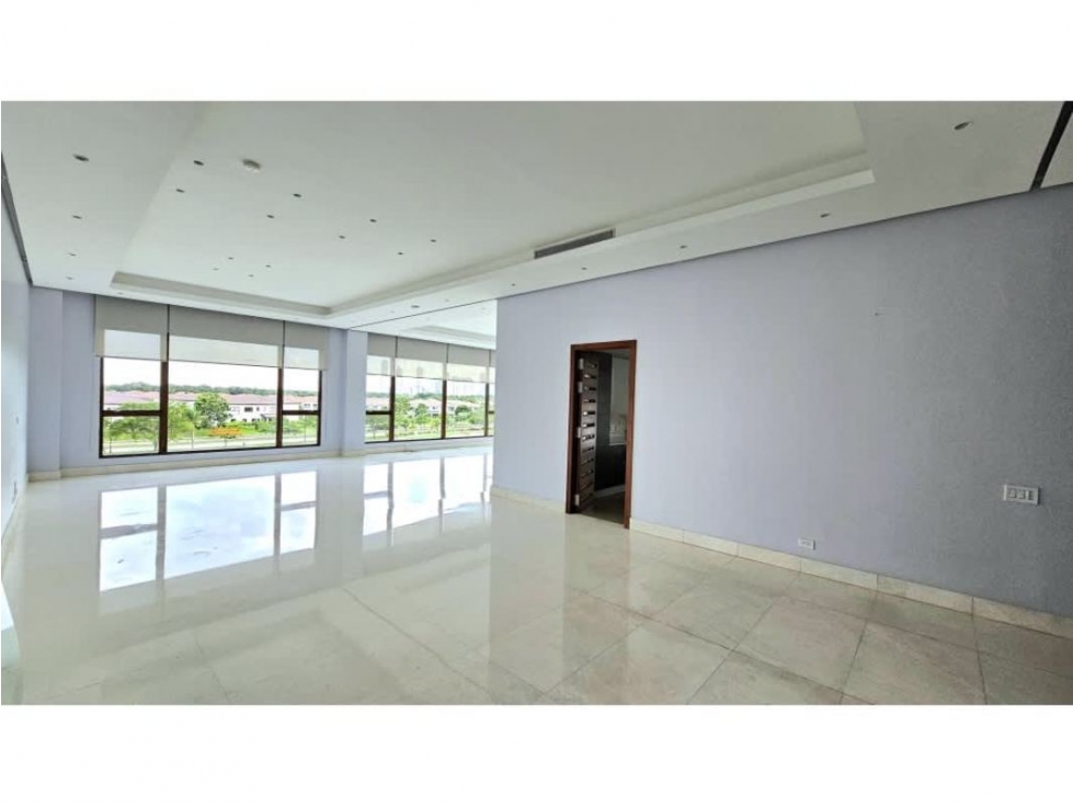 ALQUILER DE APARTAMENTO EN SANTA MARIA PH LA LOMA — foto 2