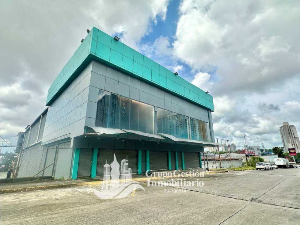 ALQUILER LOCAL 2500M2 EN TUMBAMUERTO MC - 2