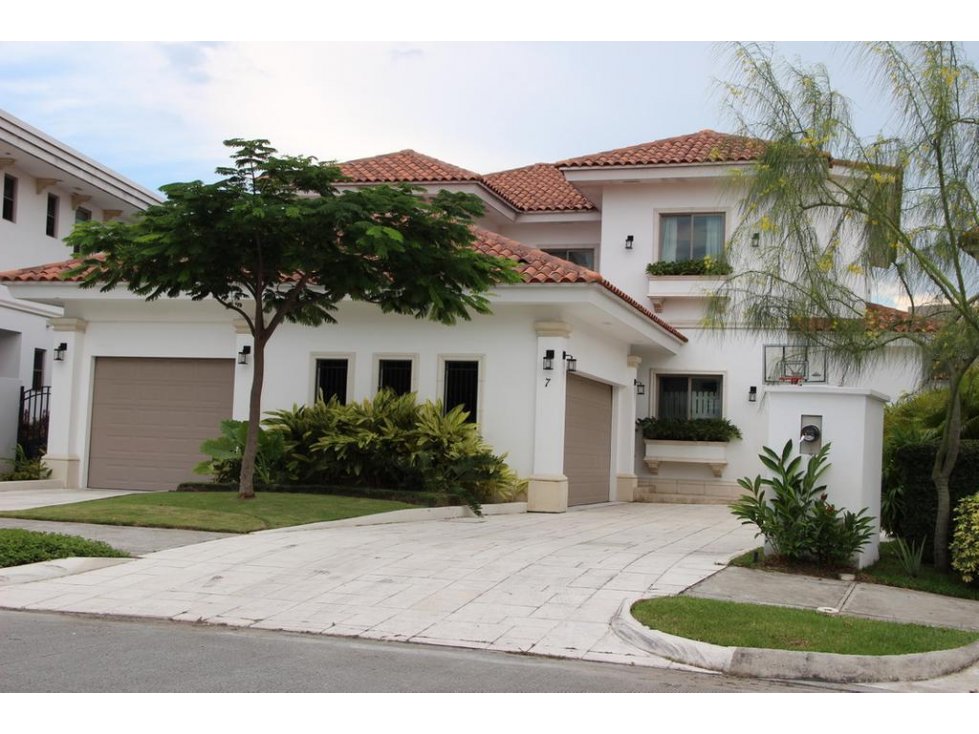 VENTA CASA EN SANTA MARIA FAIRWAY
