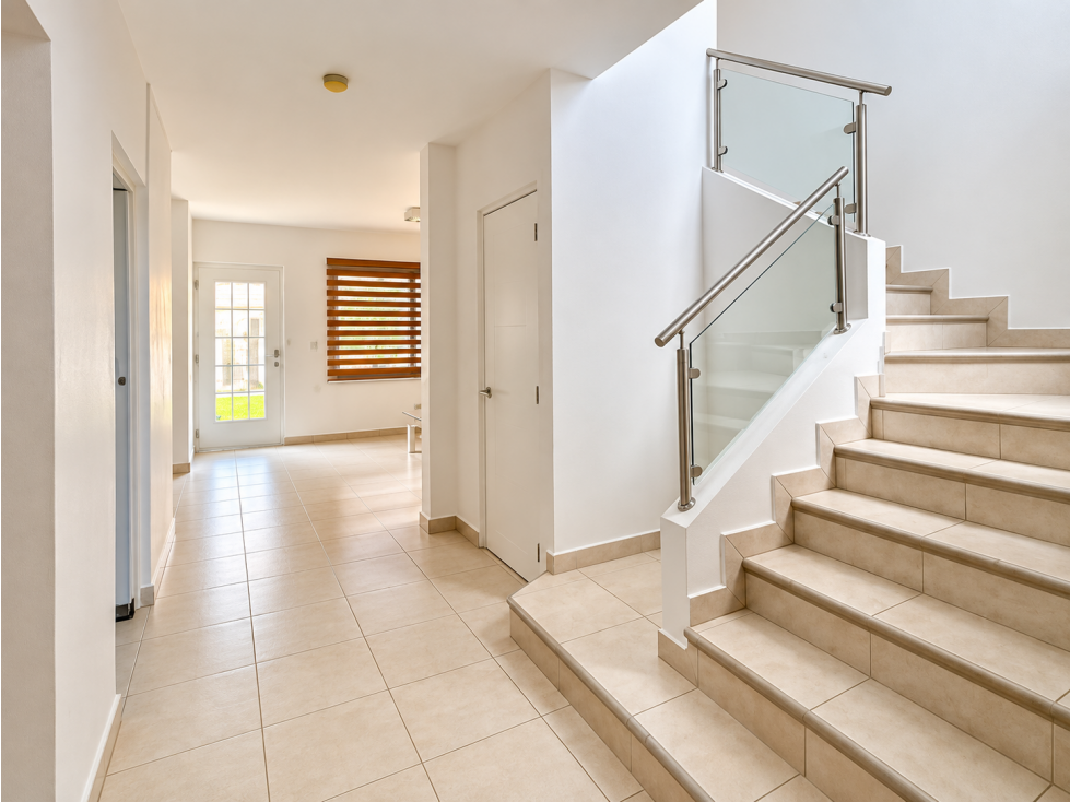 VENTA CASA EN QUINTA DE VERSALLES MODELO MARSELLA NRR — foto 2