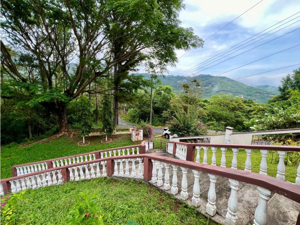 ALQUILER CASA MONTAÑA EN ALTOS DEL MARIA CON PISCINA 1400 M2 CV — foto 4