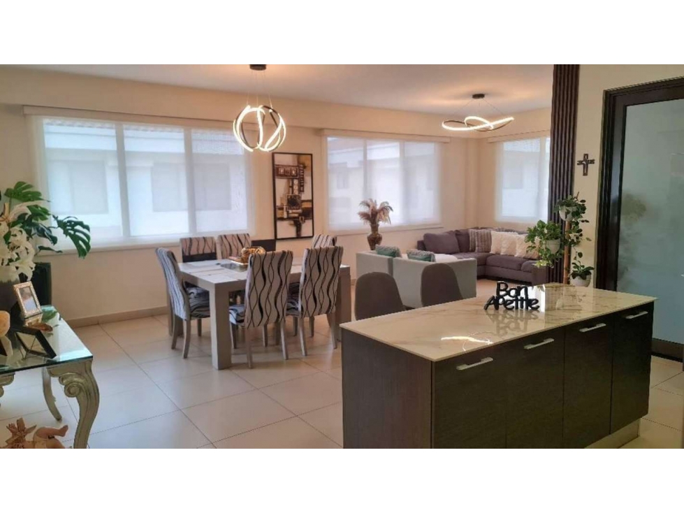 VENDO HERMOSA CASA EN RESIDENCIAL PANAMA PACIFICO RIVER VALLEY YL