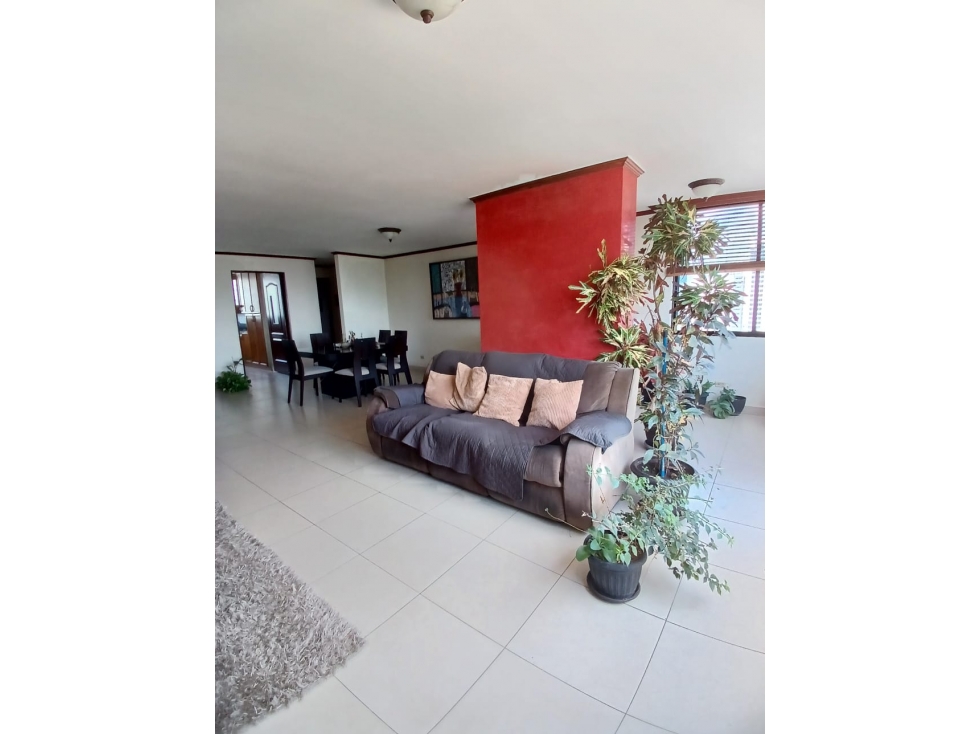 VENTA APARTAMENTO PH MARBELLA TOWER II 212mtrs EV