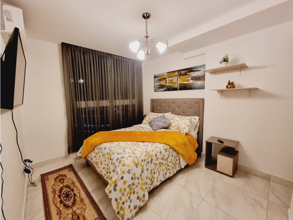 APARTAMENTO ESTANCIA CORTA AMOBLADO AV BALBOA FRENTE AL MAR — foto 6