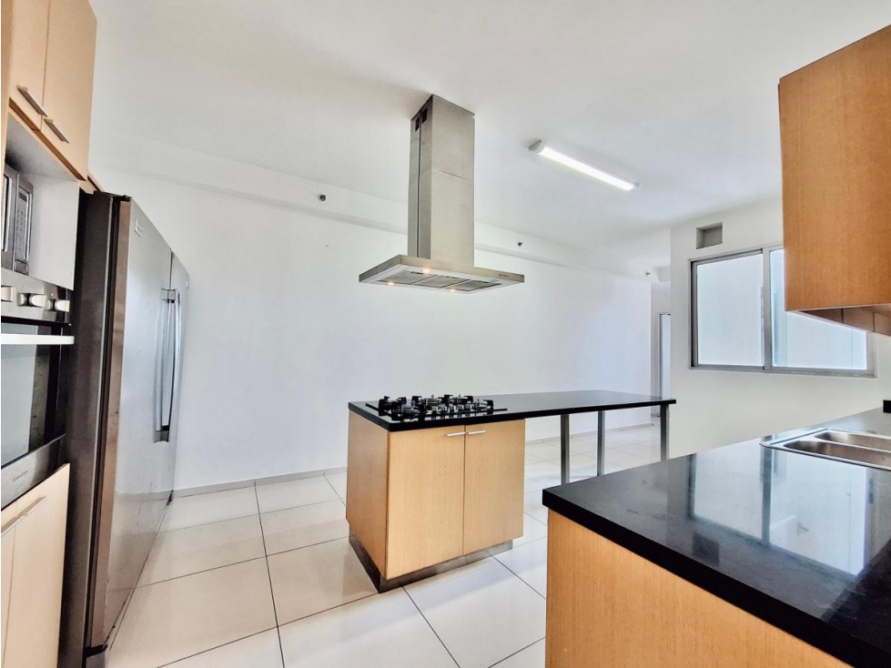 VENTA o ALQUILER APARTAMENTO COSTA DEL ESTE FRENTE AL MAR 300M2 MLD — foto 4