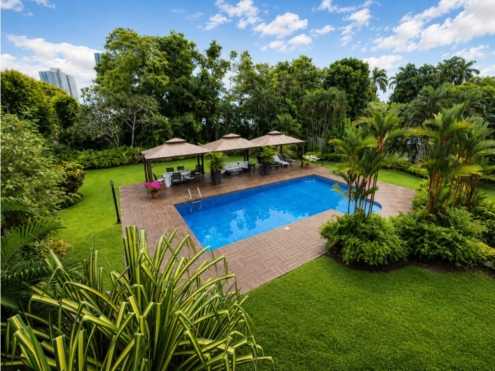 VENTA CASA LUJO ALTOS DEL GOLF 2514m² TERRENO PISCINA 2 VIVIENDAS MLD — foto 2