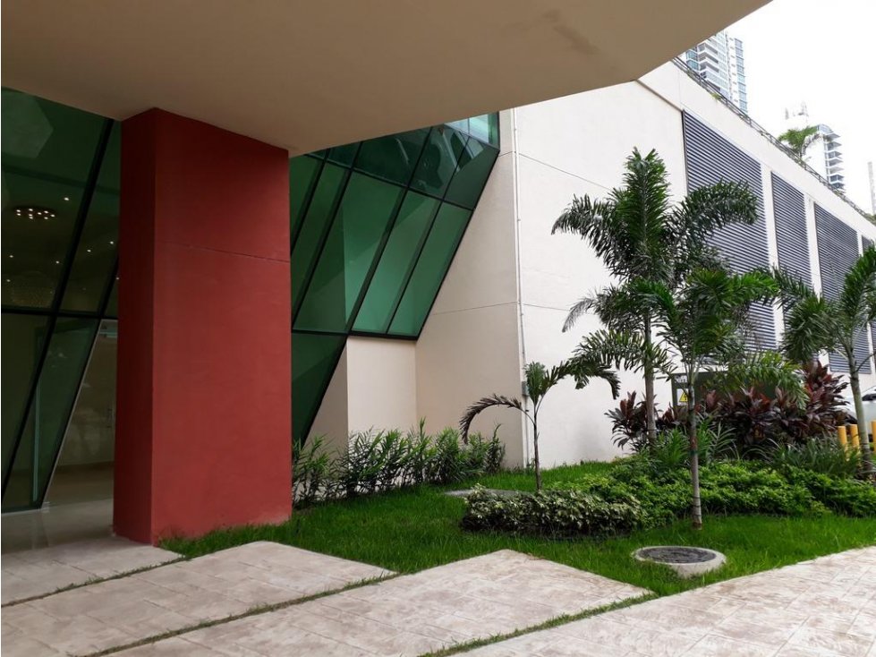 APARTAMENTO 2 REC EN EL PH SKY PARK CON VISTA AL PARQUE OMAR - 4