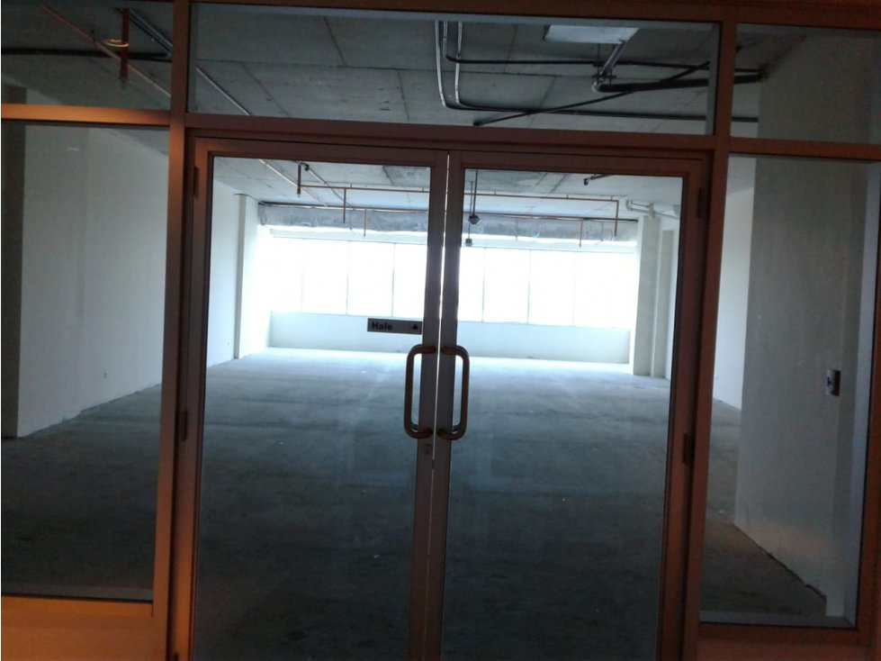 OFICINA EN COSTA DEL ESTE PH PLAZA REAL 148 MTS - 5