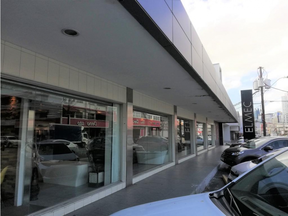 LOCAL DE 1.000 M2 EN FERNANDEZ DE CORDOBA VISTA HERMOSA