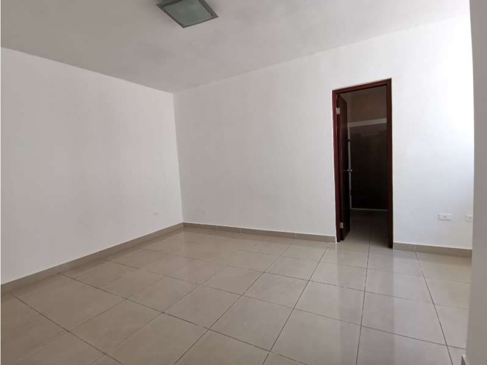 REMATE!! APARTAMENTO DE 243m2 EN OBARRIO — foto 3