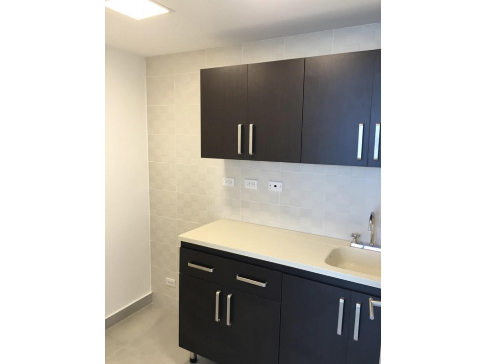OFICINA EN COSTA DEL ESTE 104 M2, FINANCIAL PARK MTTO INCLUIDO — foto 5