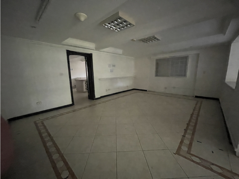 CASA PARA USO RESIDENCIAL O COMERCIAL EN AMADOR — foto 3