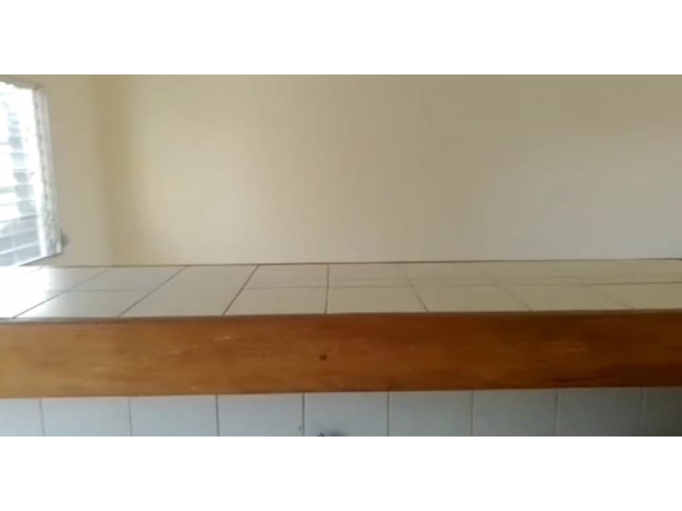 VENTA CASA EN ANTON 3 RECÁMARAS CENTRICA NEGOCIABLE — foto 4