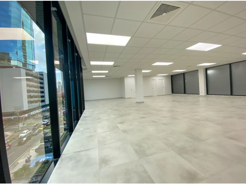 Alquiler de oficina de 140 m2 en Obarrio — foto 4