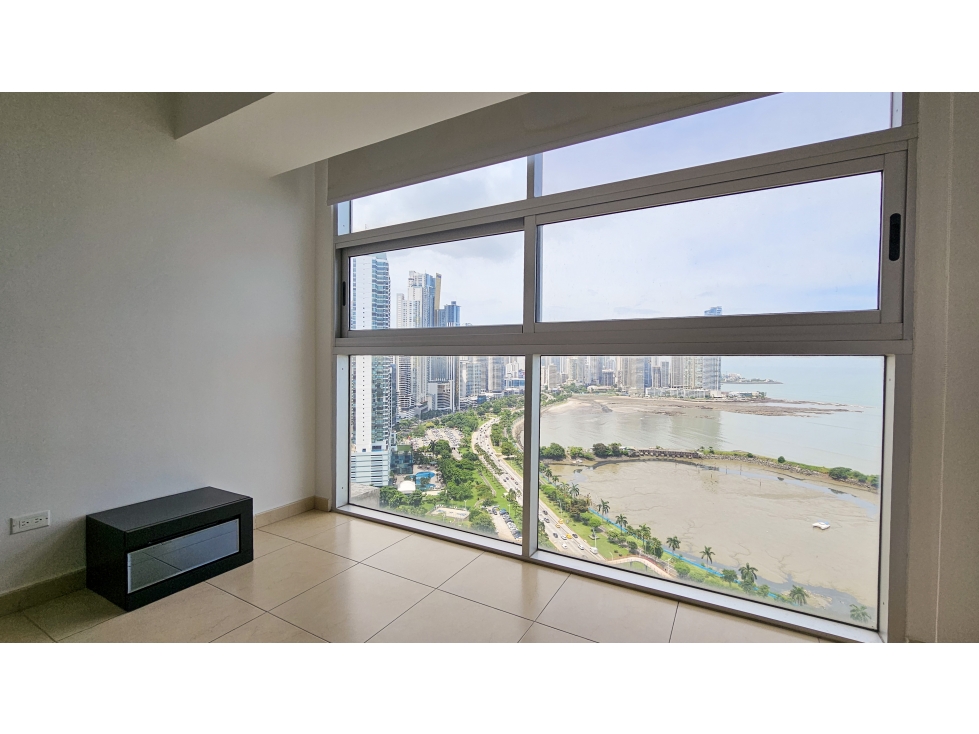 ALQUILER APARTAMENTO VISTA AL MAR AV. BALBOA PH WHITE KAF — foto 6