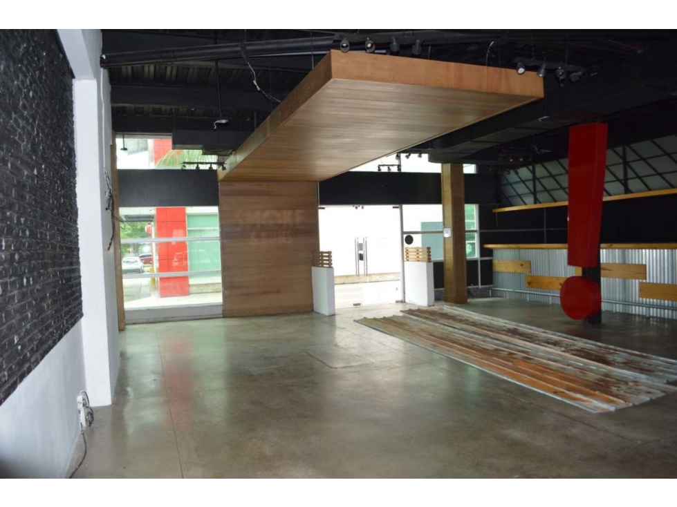 LOCAL COMERCIAL EN ALBROOK MALL PERFECTO PARA RESTAURANTE 235mts — foto 3