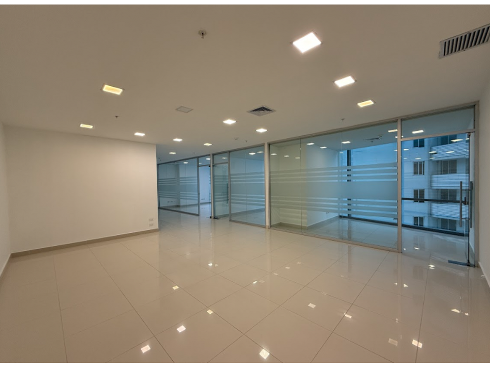 ALQUILER OFICINA TORRE FINANCIAL PARK COSTA DEL ESTE MLD — foto 6