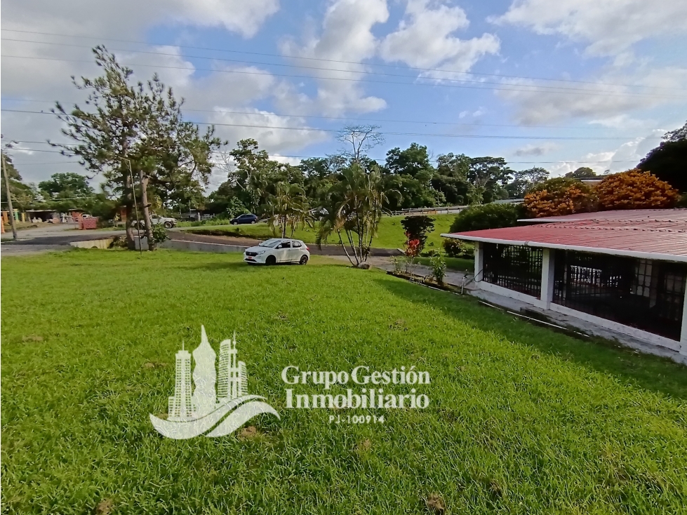 Se vende casa en Bugaba a orilla de La Interamericana - 6