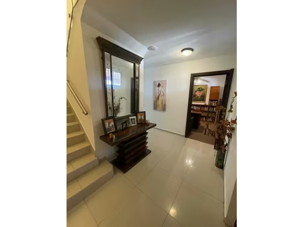 VENTA CASA TUMBA MUERTO 486M2 EL DORAL — foto 4
