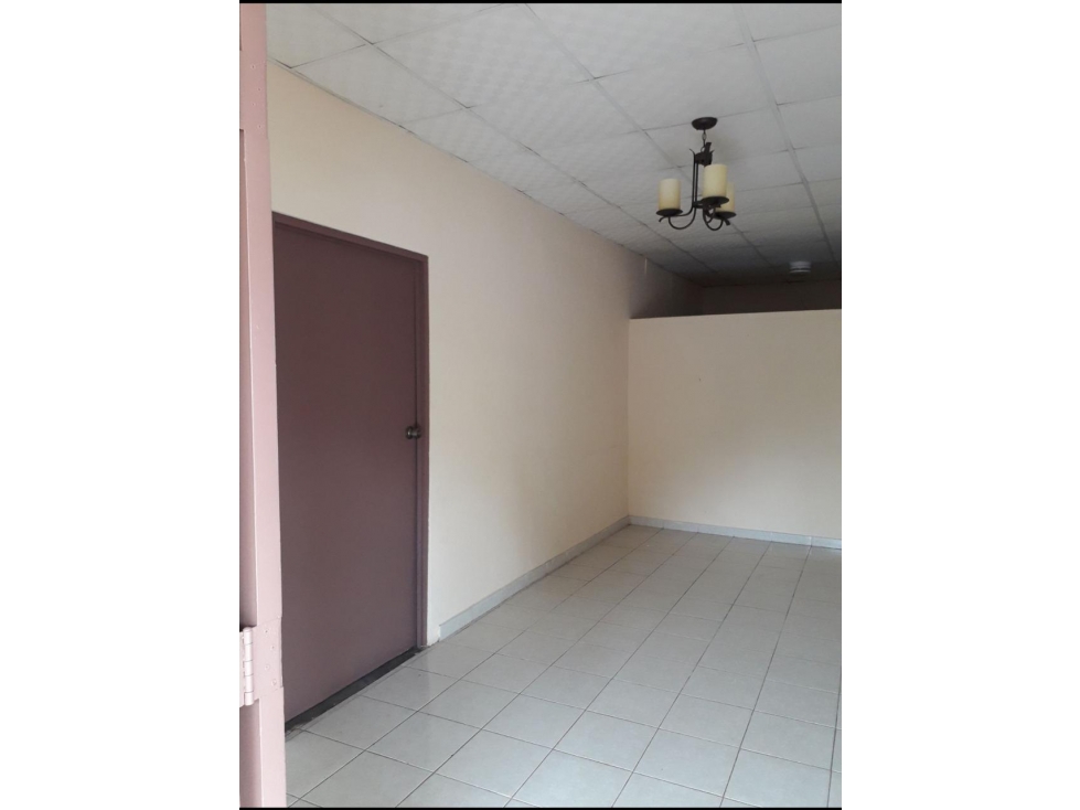 VENTA DE CASA DE ESQUINA EN CHAME 4 RECAMARAS — foto 4